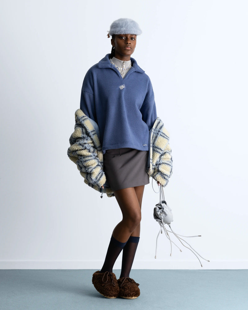 WOMAN [Model is 1.78 m / 5’10” wearing size M]