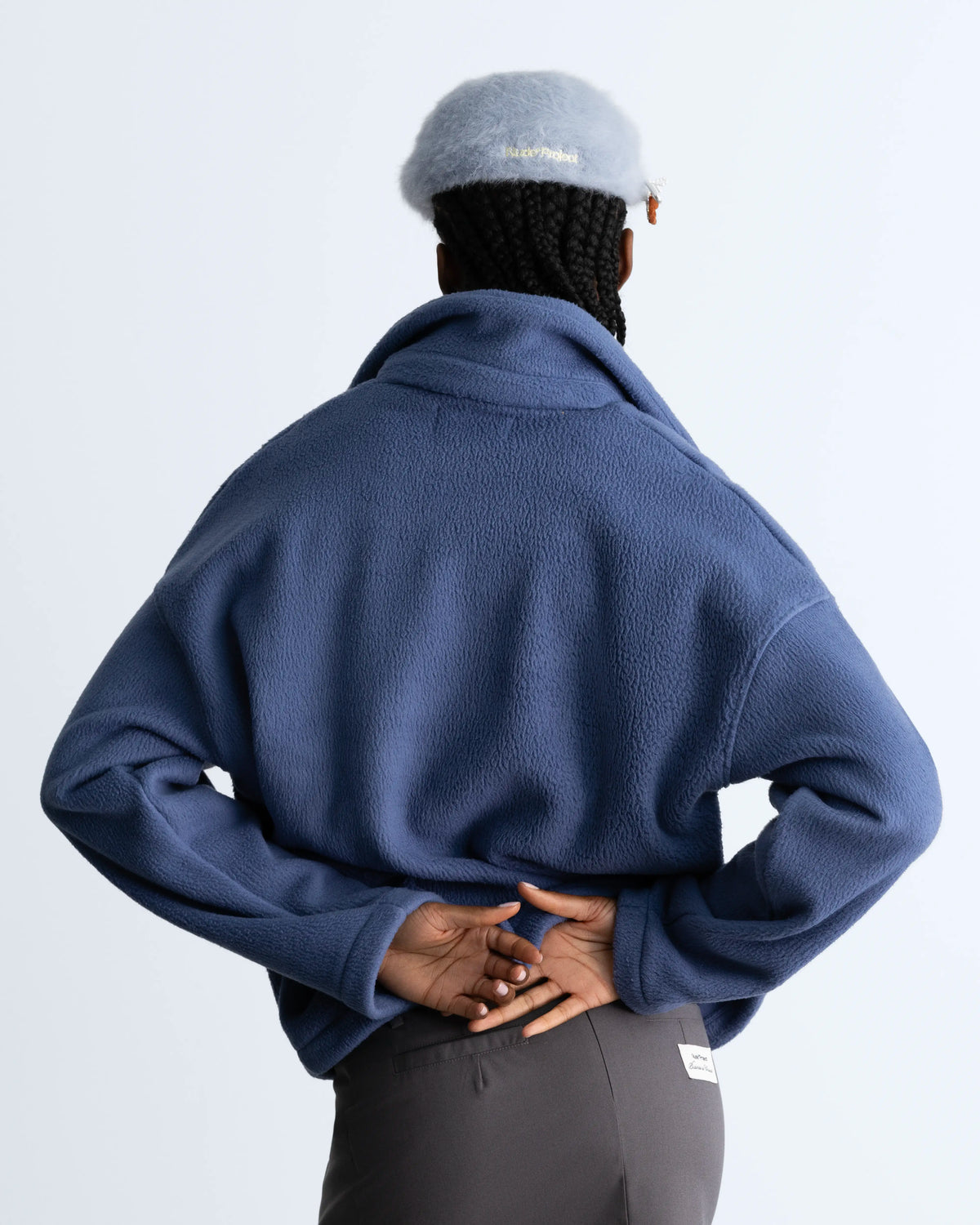 WOMAN [Model is 1.78 m / 5’10” wearing size M]