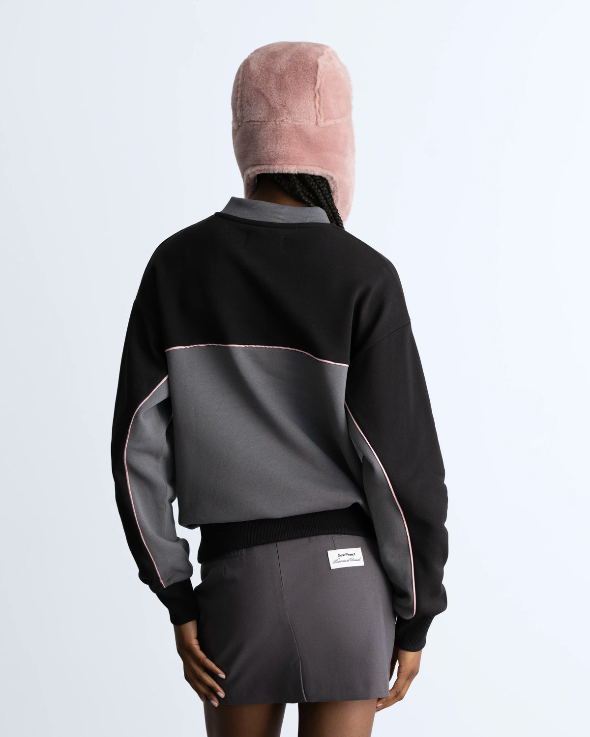 WOMAN [Model is 1.78 m / 5’10” wearing size S]