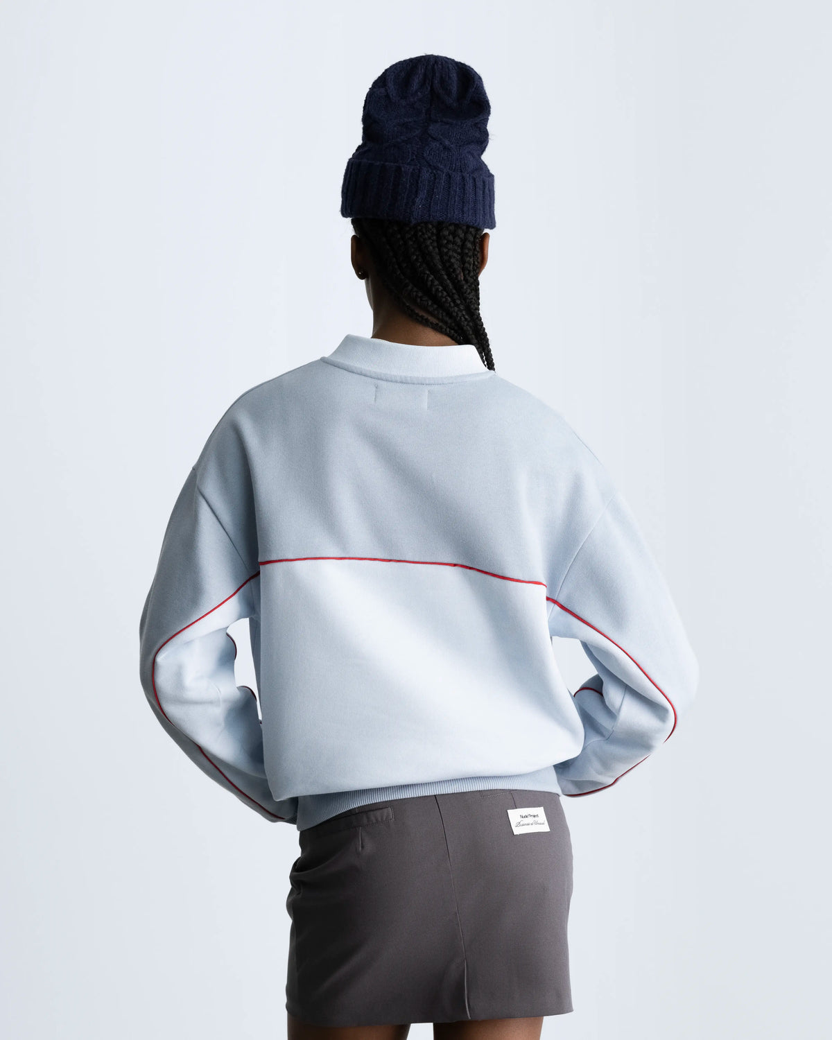 WOMAN [Model is 1.78 m / 5’10” wearing size M]