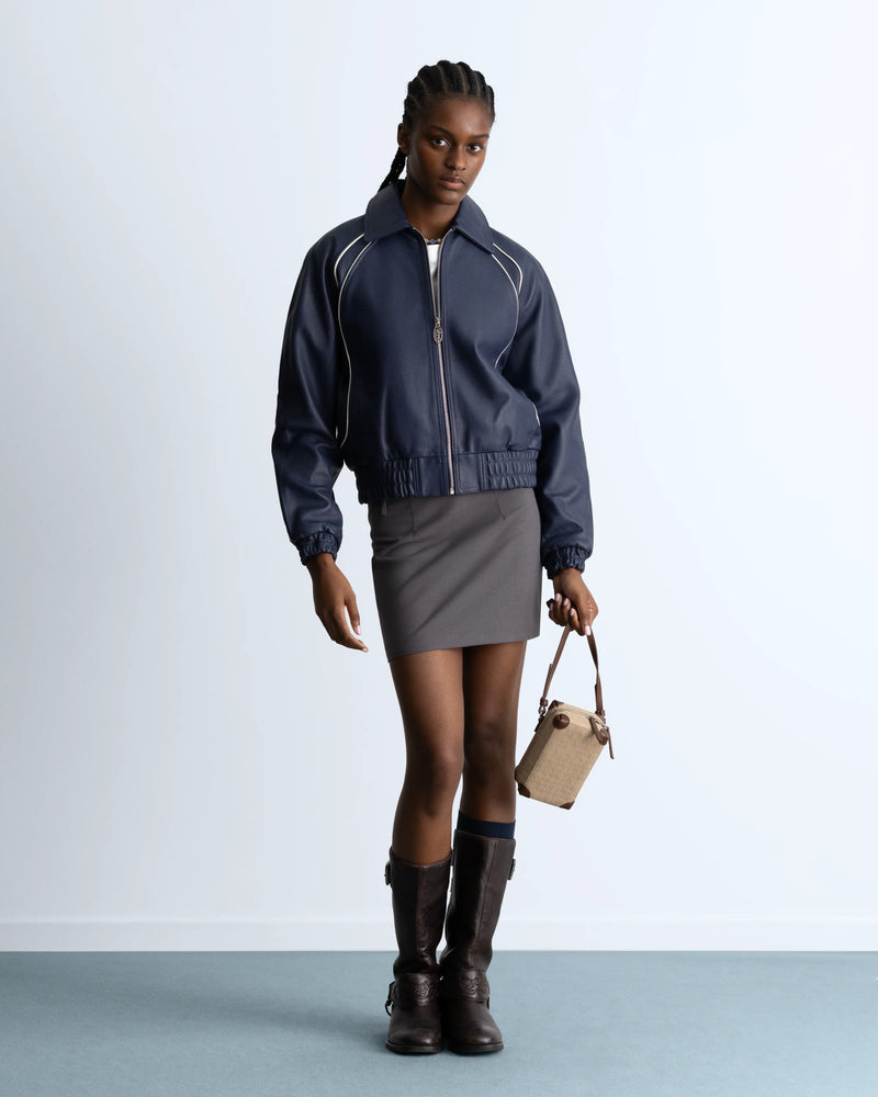 WOMAN [Model is 1.78 m / 5’10” wearing size S]