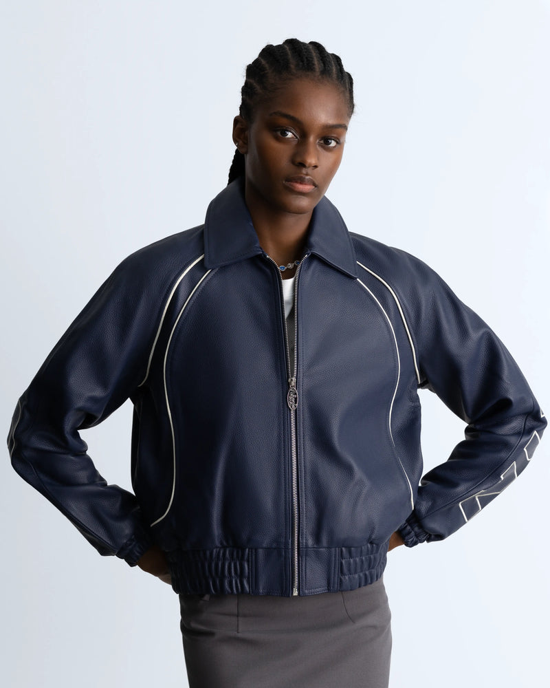 WOMAN [Model is 1.78 m / 5’10” wearing size S]