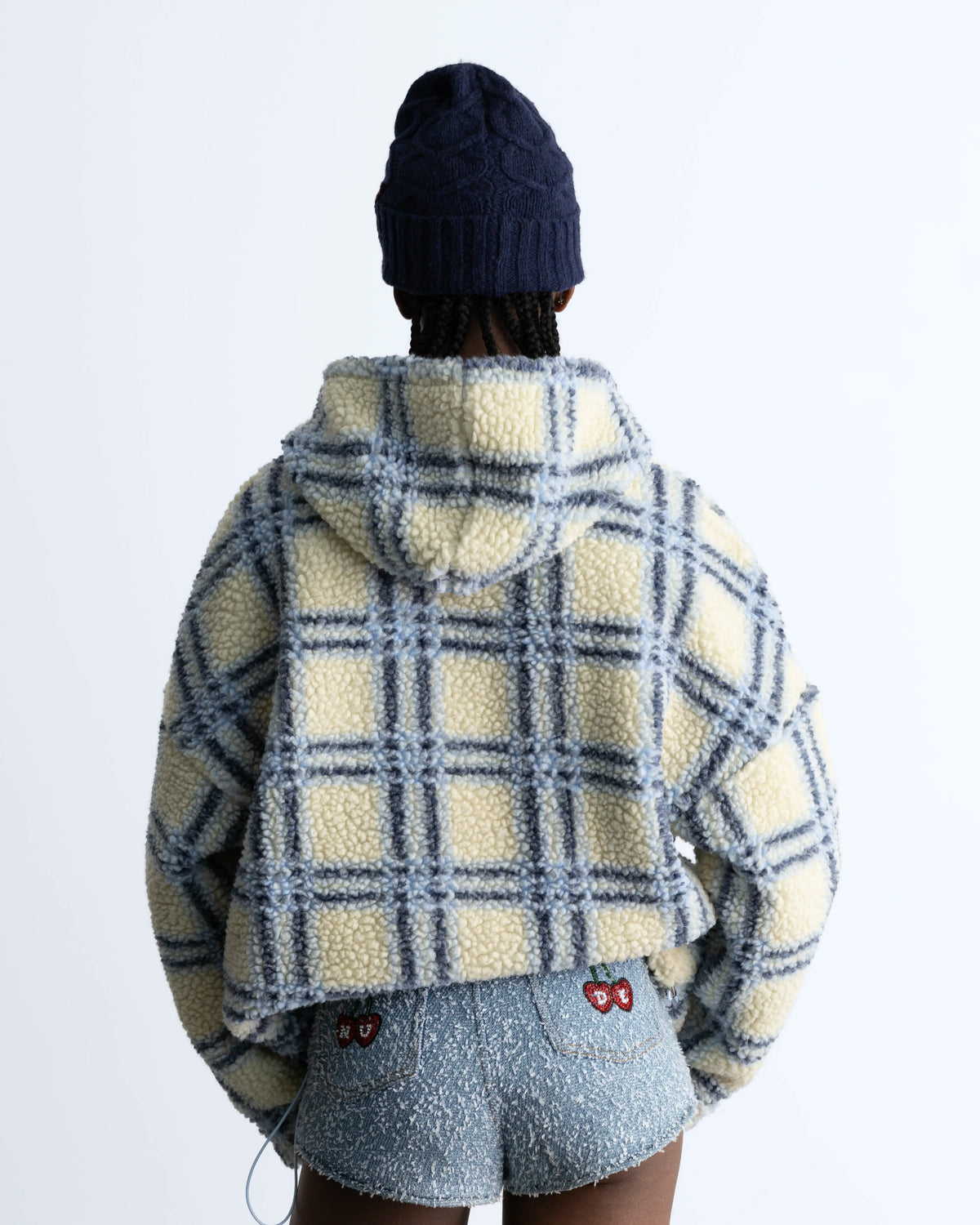 WOMAN [Model is 1.78 m / 5’10” wearing size M]