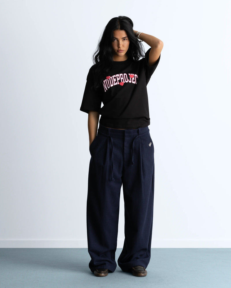 WOMAN [Model is 1.71 m / 5’7” wearing size M]