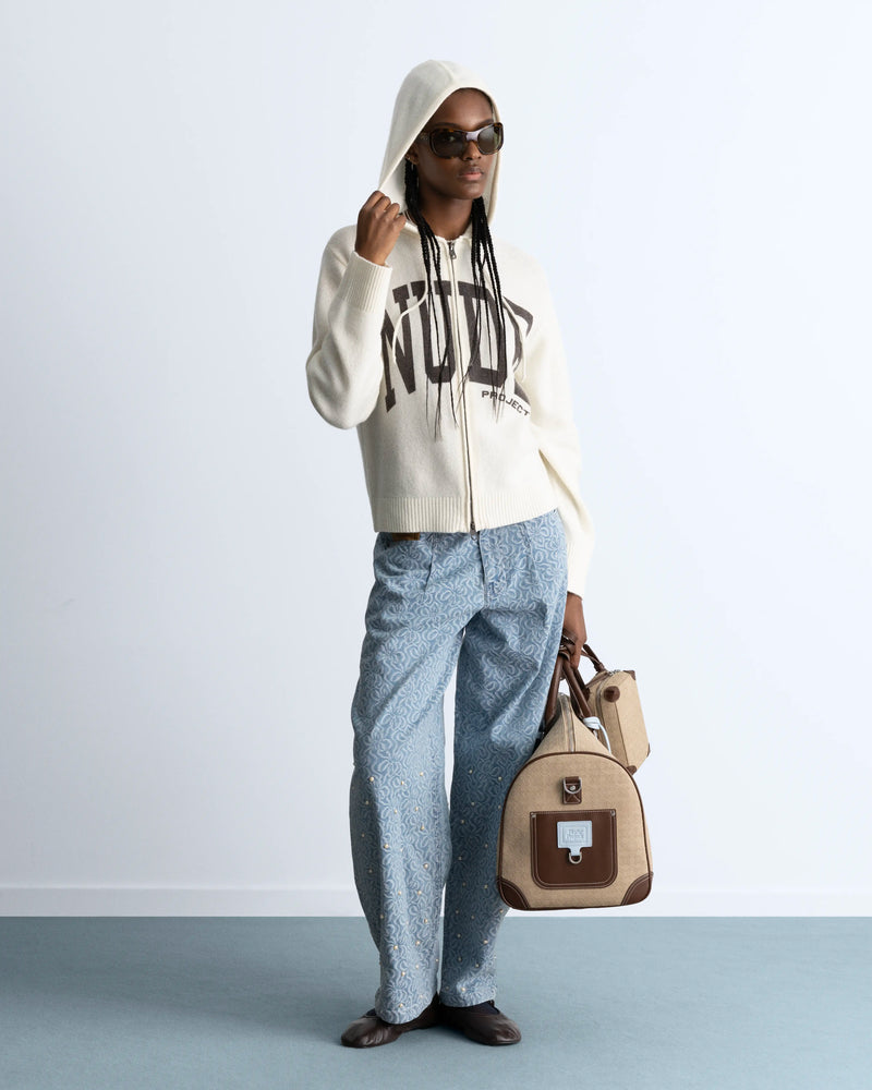 WOMAN [Model is 1.78 m / 5’10” wearing size M]