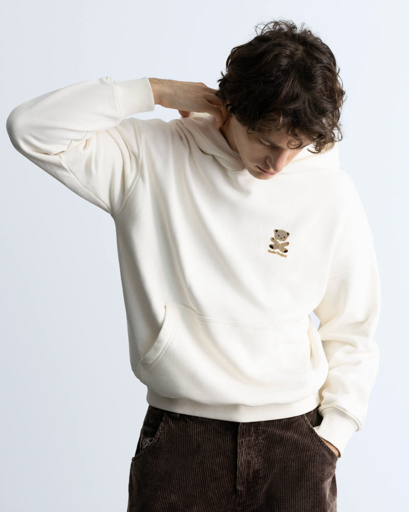 MAN [Model is 1.83 m / 6’0” wearing size M]