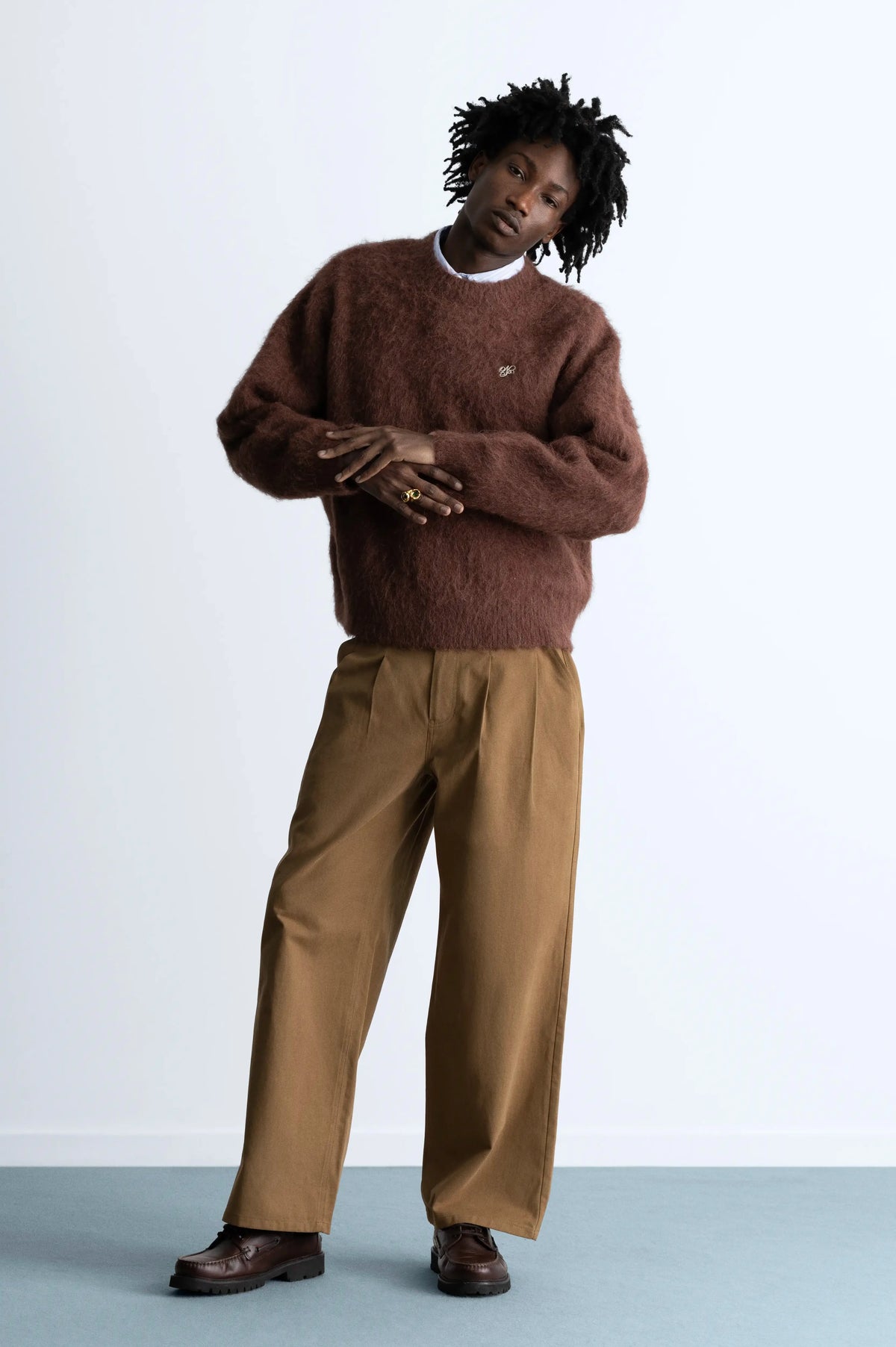 MAN [Model is 1.89 m / 6’2” wearing size M]