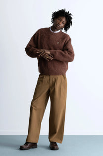 MAN [Model is 1.89 m / 6’2” wearing size M]