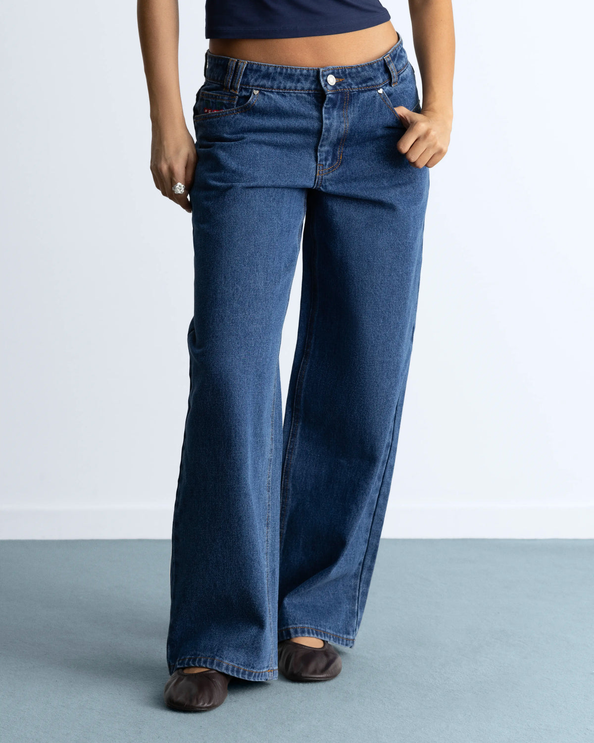 WOMAN [Model is 1.71 m / 5’7” wearing size S]