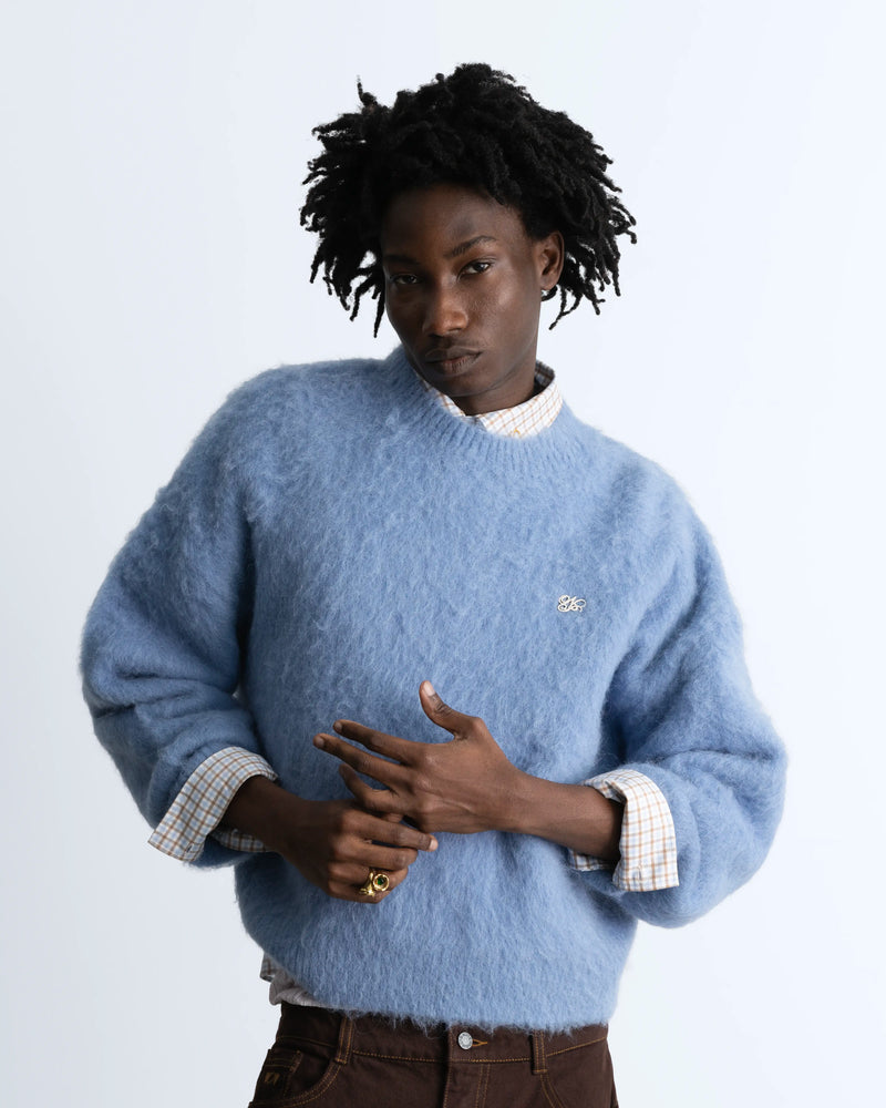 MAN [Model is 1.89 m / 6’2” wearing size M]