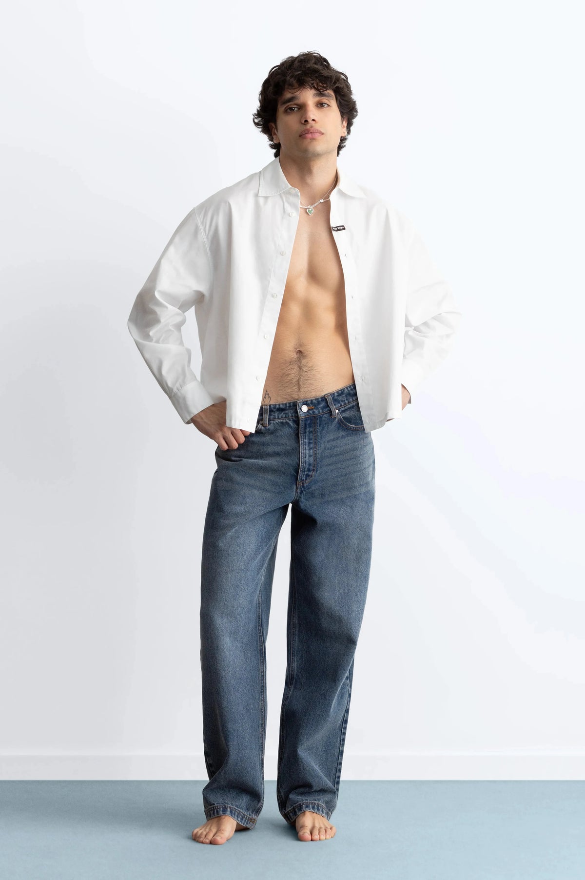 Basic Straight Jeans Dark Indigo Bleach