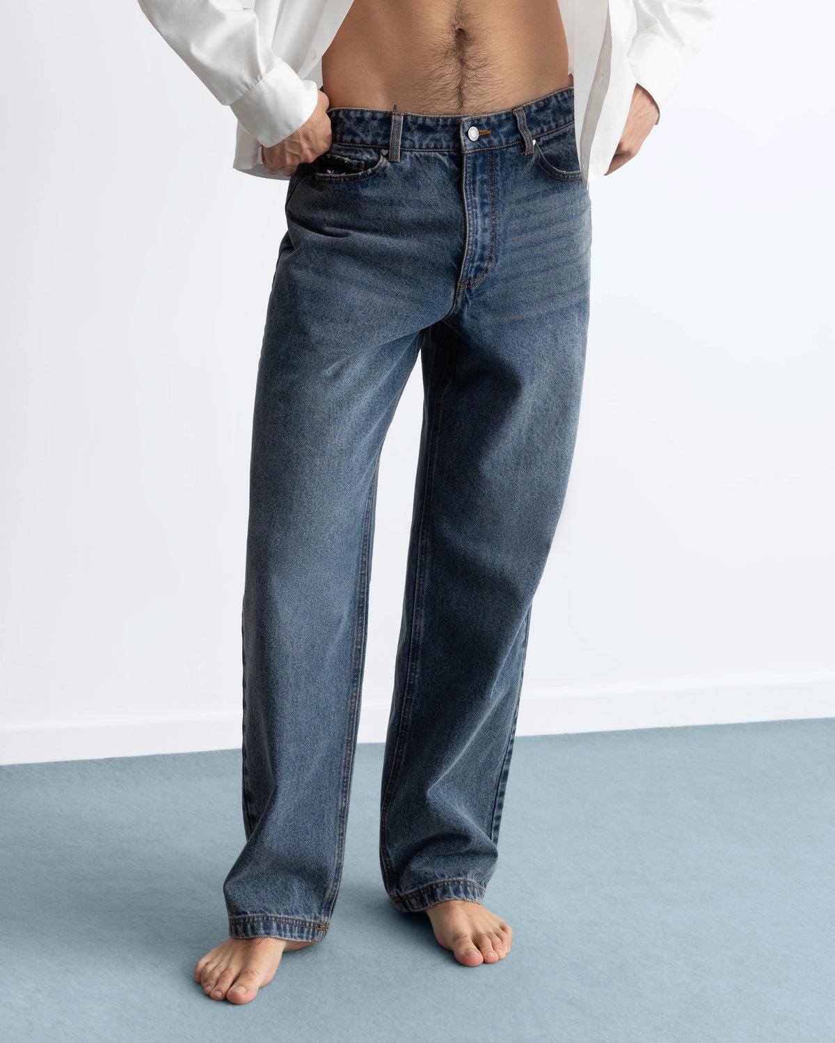 Basic Straight Jeans Dark Indigo Bleach