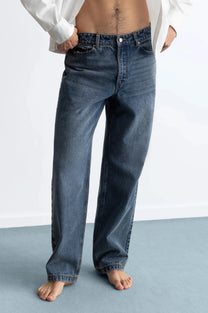 Basic Straight Jeans Dark Indigo Bleach