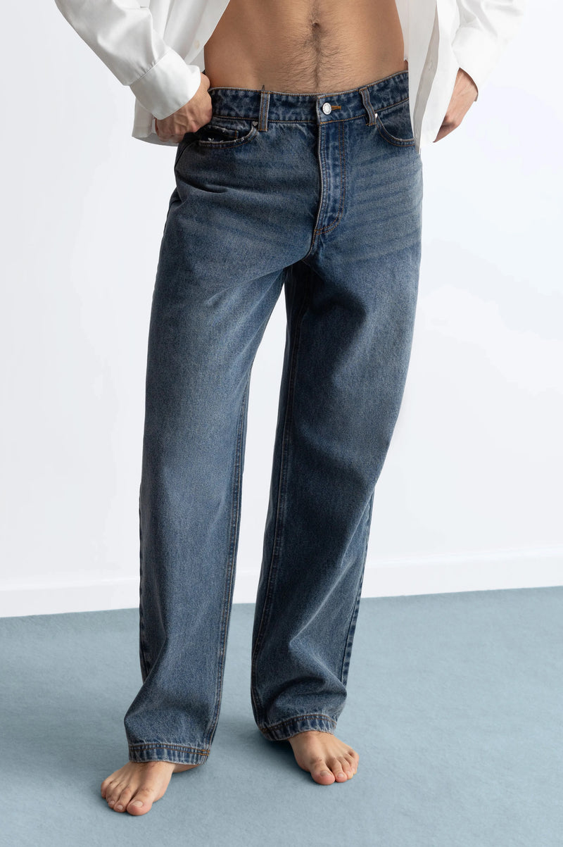 Basic Straight Jeans Dark Indigo Bleach