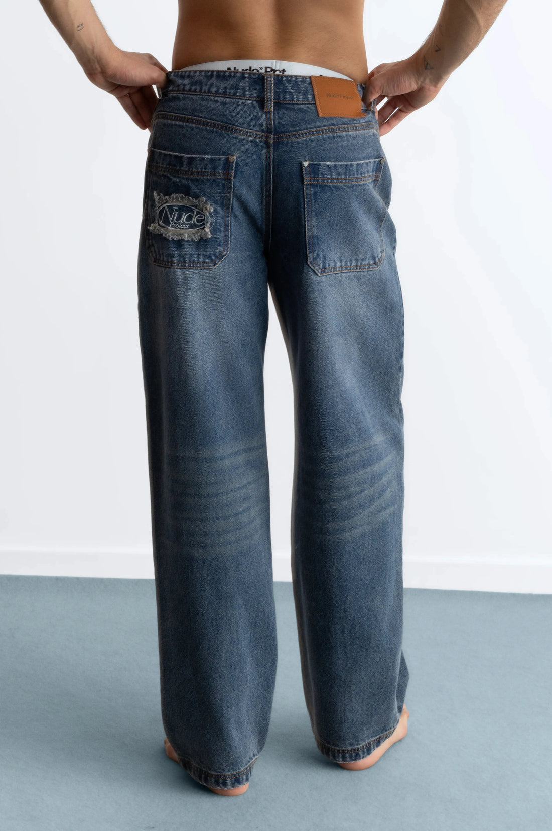 Basic Straight Jeans Dark Indigo Bleach