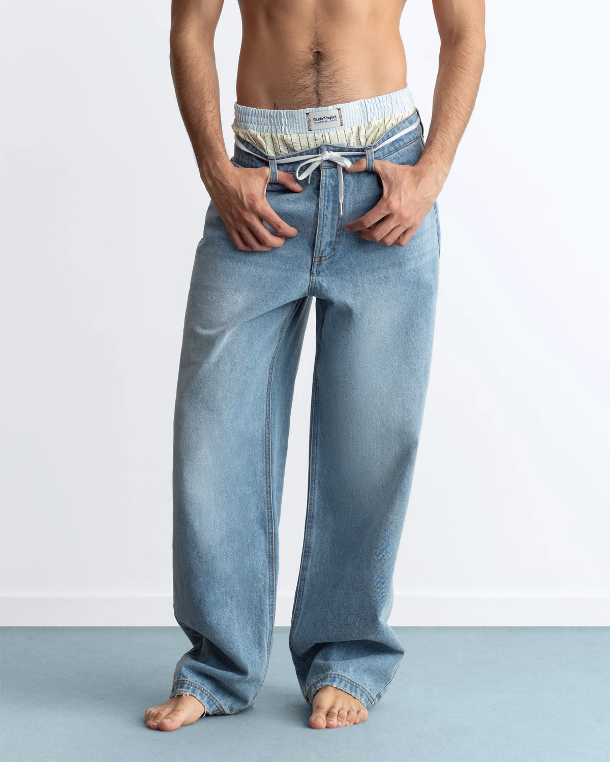 Basic Straight Jeans Light Wash
