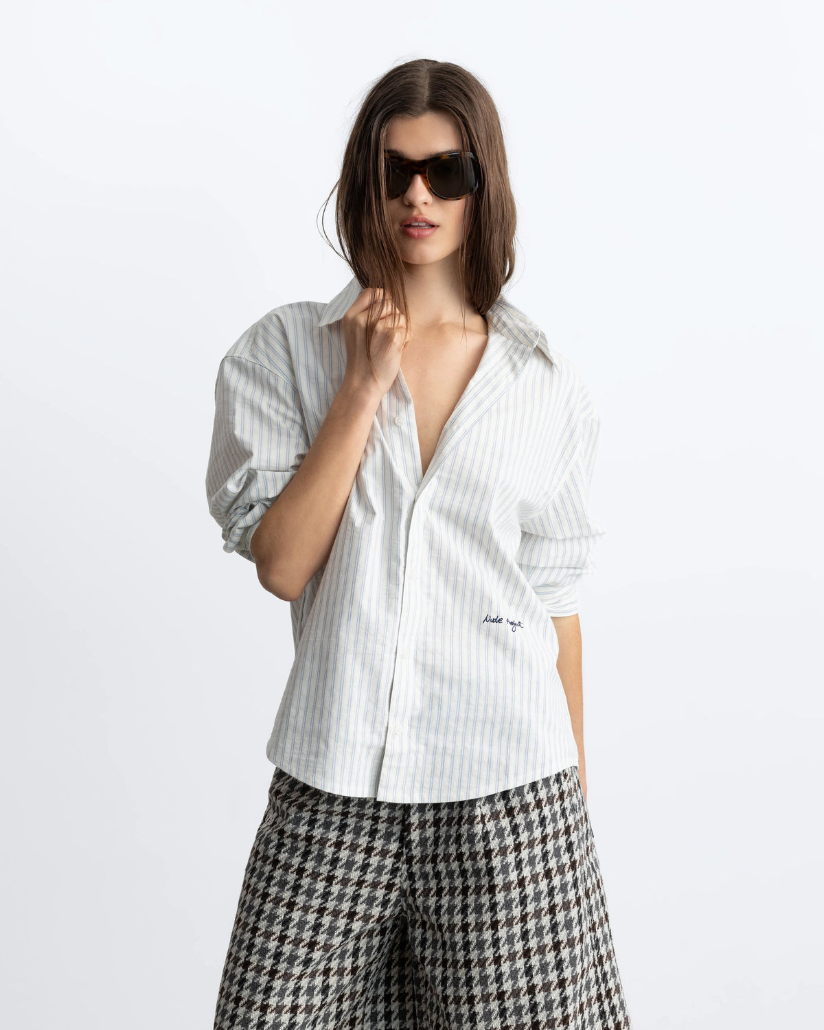 WOMAN [Model is 173 cm / 5’8” wearing size S]