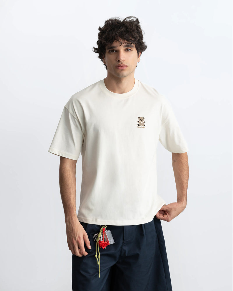 MAN [Model is 187 cm / 6'2" wearing size M]