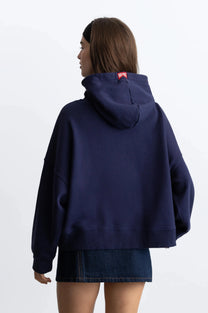 WOMAN [Model is 173 cm / 5’8” wearing size S]