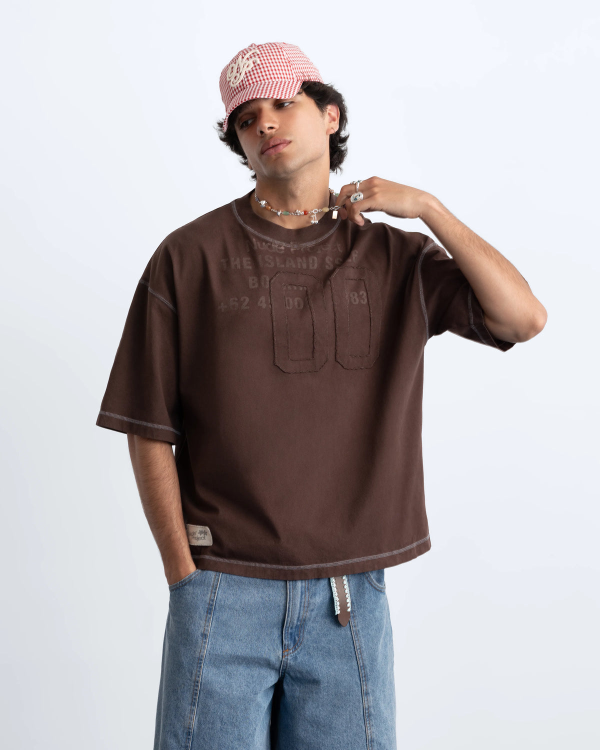 Outsider Tee