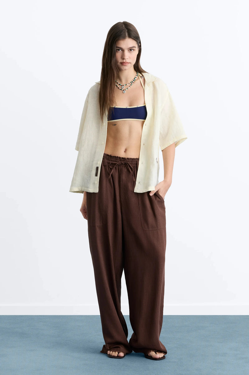 WOMAN [Model is 175.25 cm / 5’9” wearing size S]