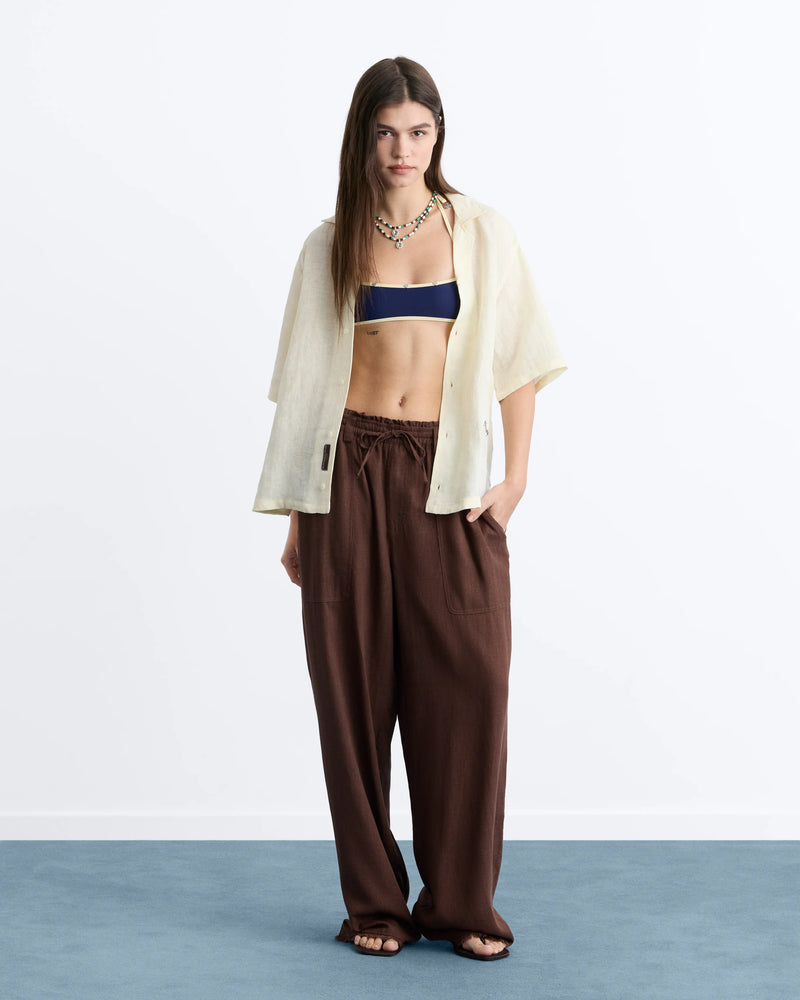 WOMAN [Model is 175.25 cm / 5’9” wearing size S]