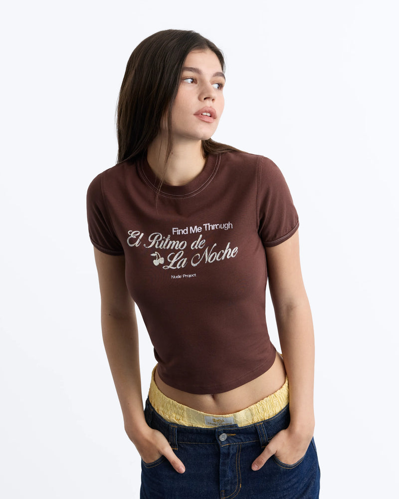 WOMAN [Model is 175.25 cm / 5’9” wearing size S]
