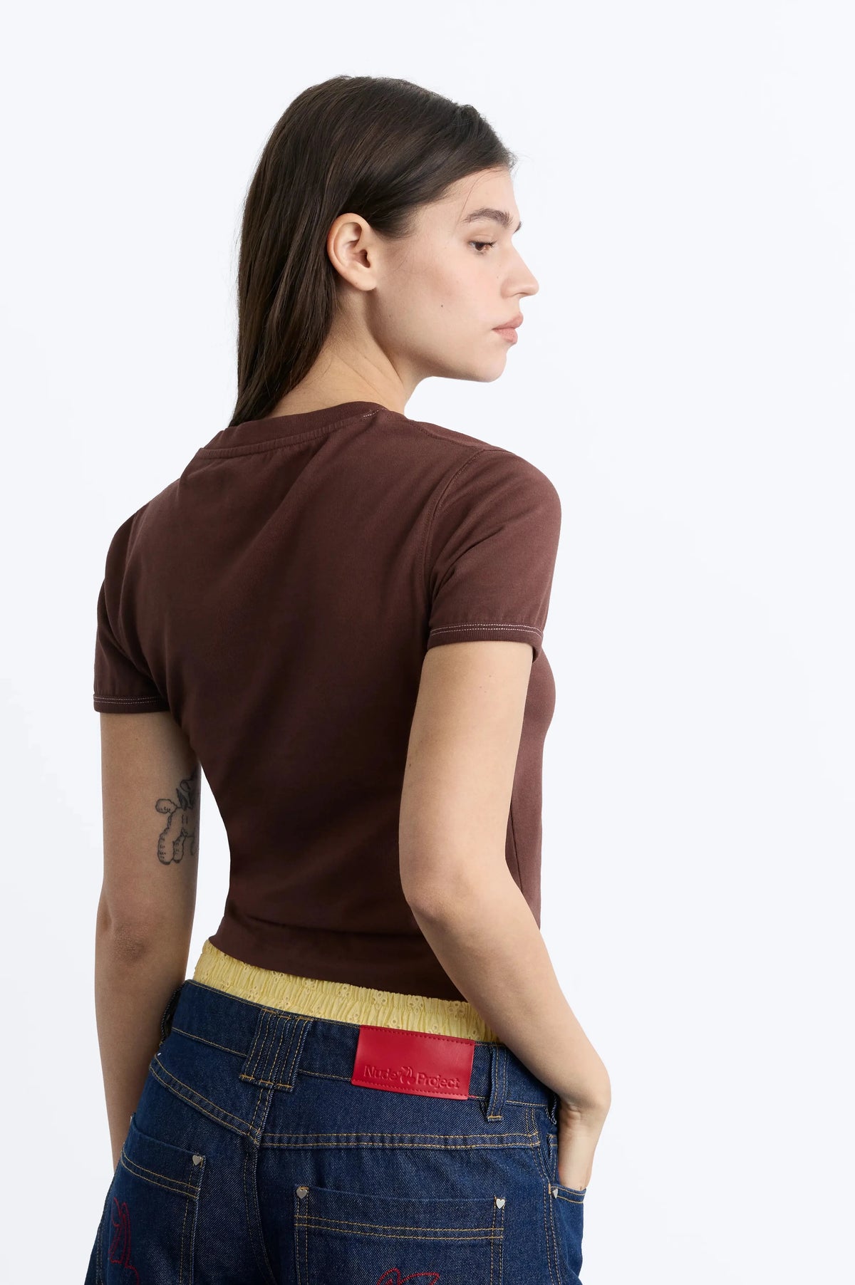 WOMAN [Model is 175.25 cm / 5’9” wearing size S]