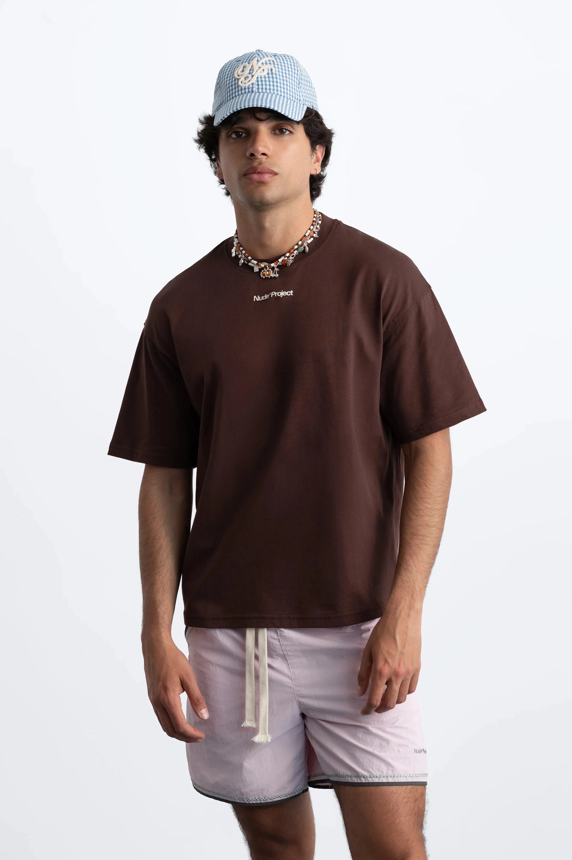 MAN [Model is 187cm / 6’2” wearing size M]