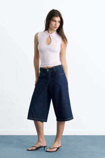 WOMAN [Model is 175.25 cm / 5’9” wearing size S]