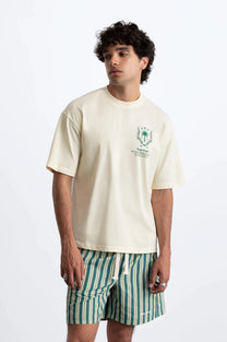 MAN [Model is 187cm / 6’2” wearing size M]