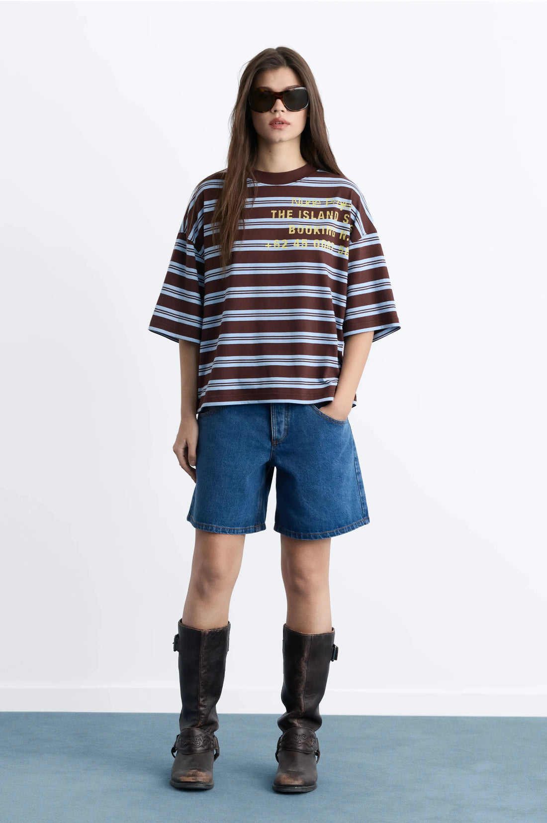 WOMAN [Model is 175.25 cm / 5’9” wearing size S]
