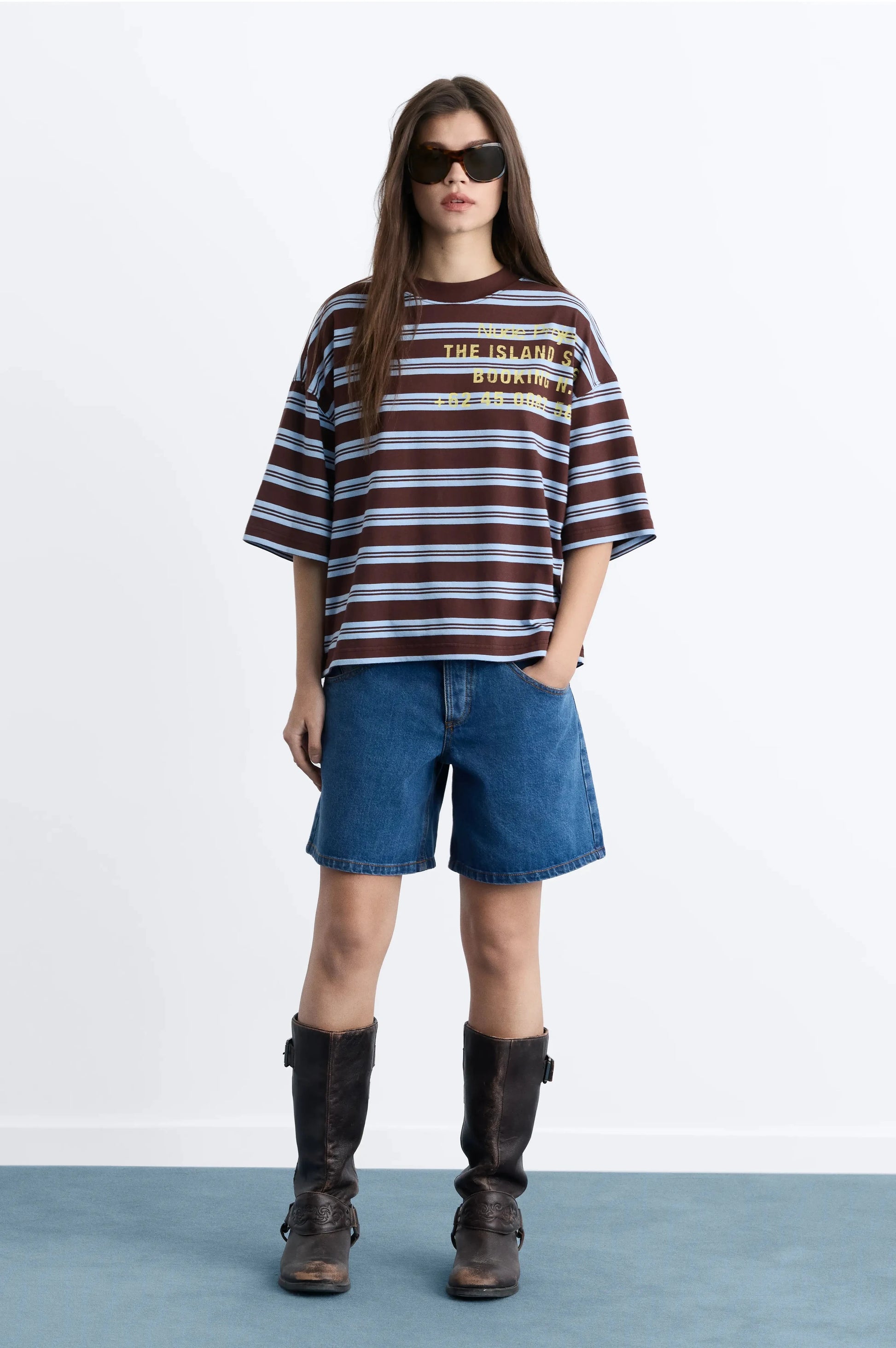 WOMAN [Model is 175.25 cm / 5’9” wearing size S]