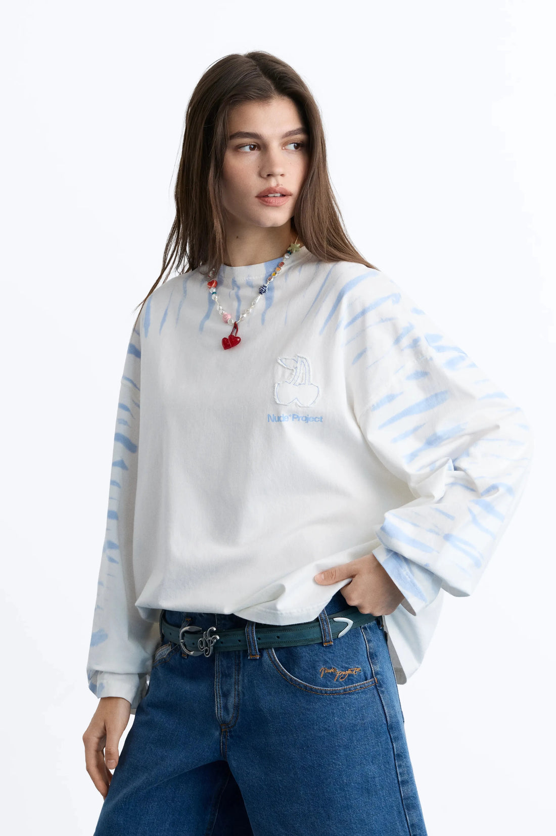 WOMAN [Model is 175.25 cm / 5’9” wearing size S]