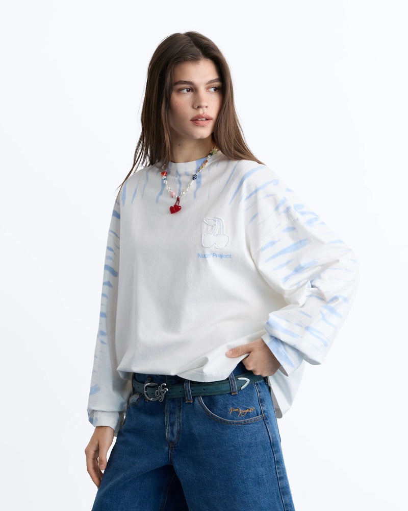 WOMAN [Model is 175.25 cm / 5’9” wearing size S]