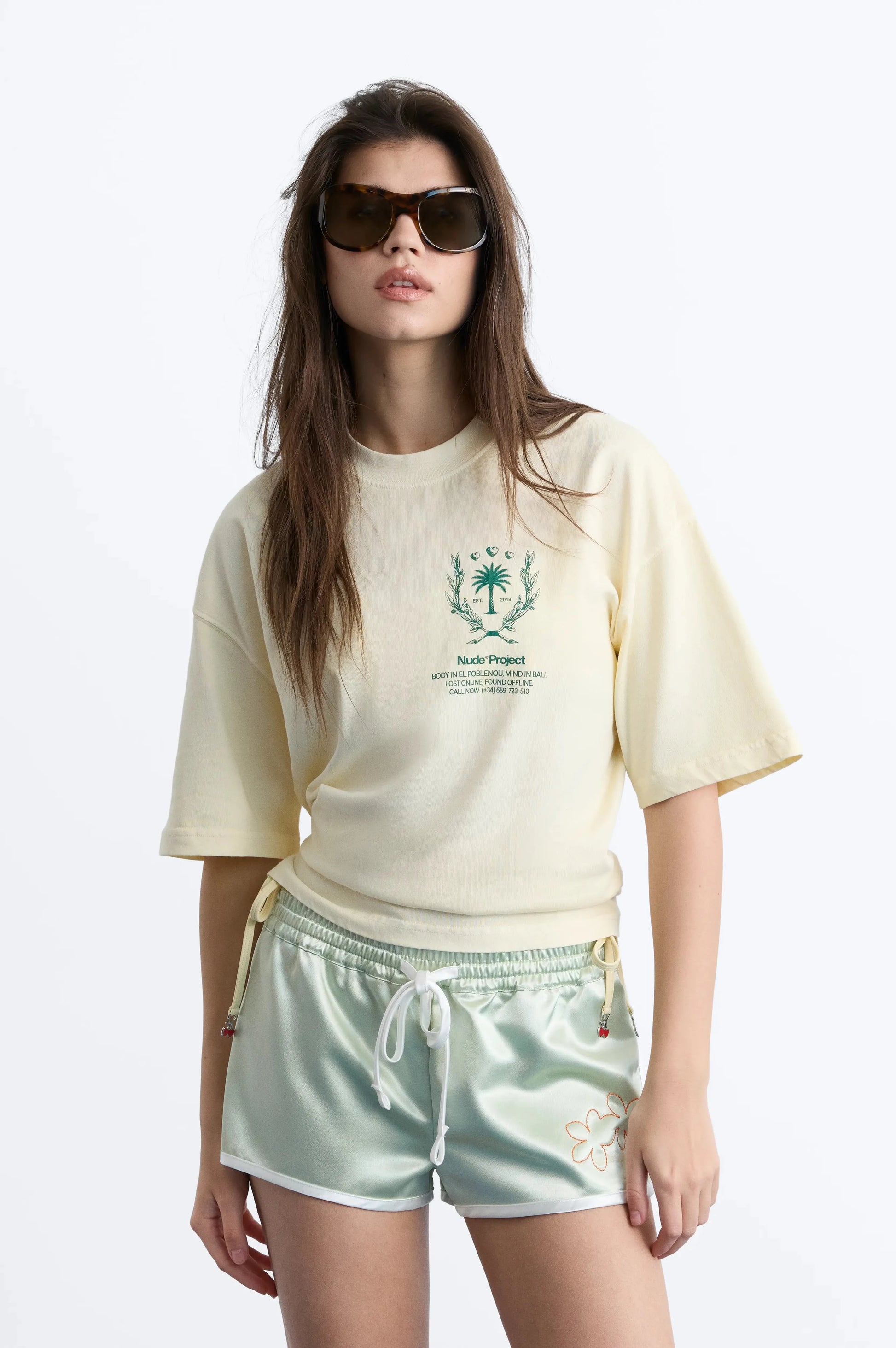 WOMAN [Model is 176 cm / 5’9” wearing size S]