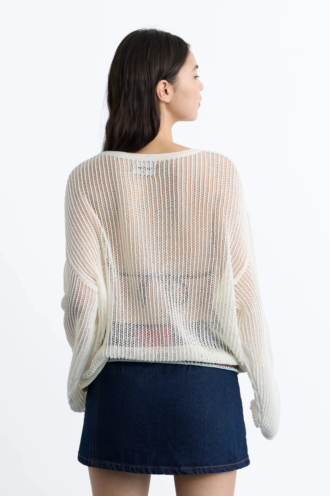 WOMAN [Model is 176 cm / 5’9” wearing size S]