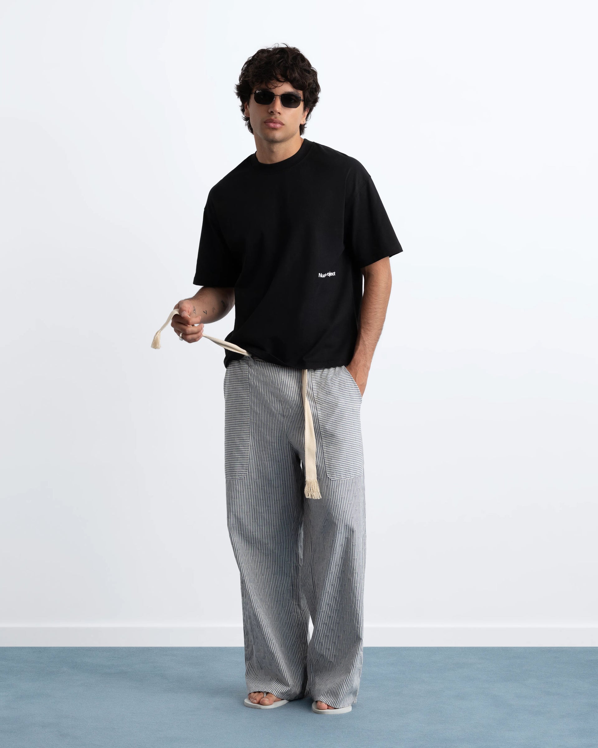 M_Look_Ecom_Airplane_25