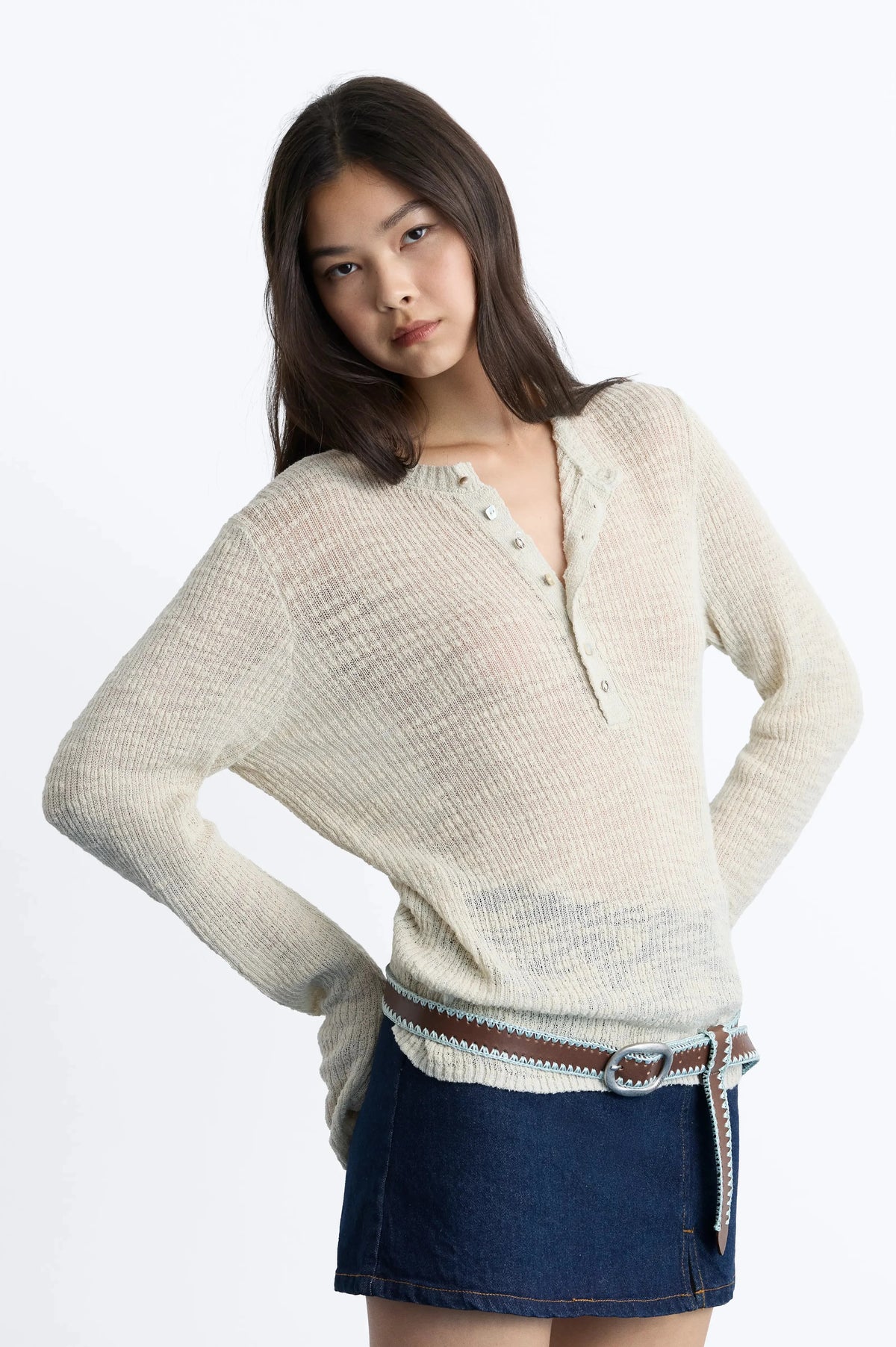 WOMAN [Model is 176 cm / 5’9” wearing size S]