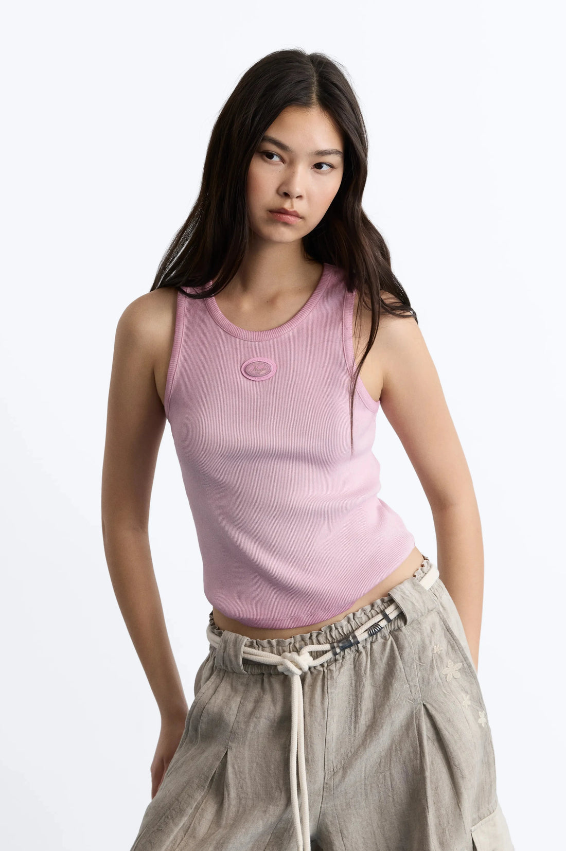 WOMAN [Model is 176 cm / 5’9” wearing size S]