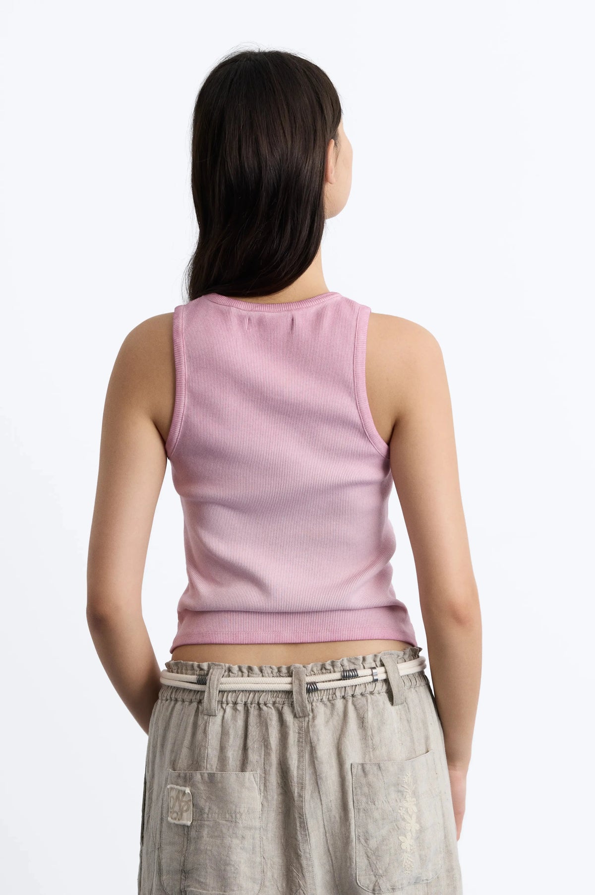 WOMAN [Model is 176 cm / 5’9” wearing size S]