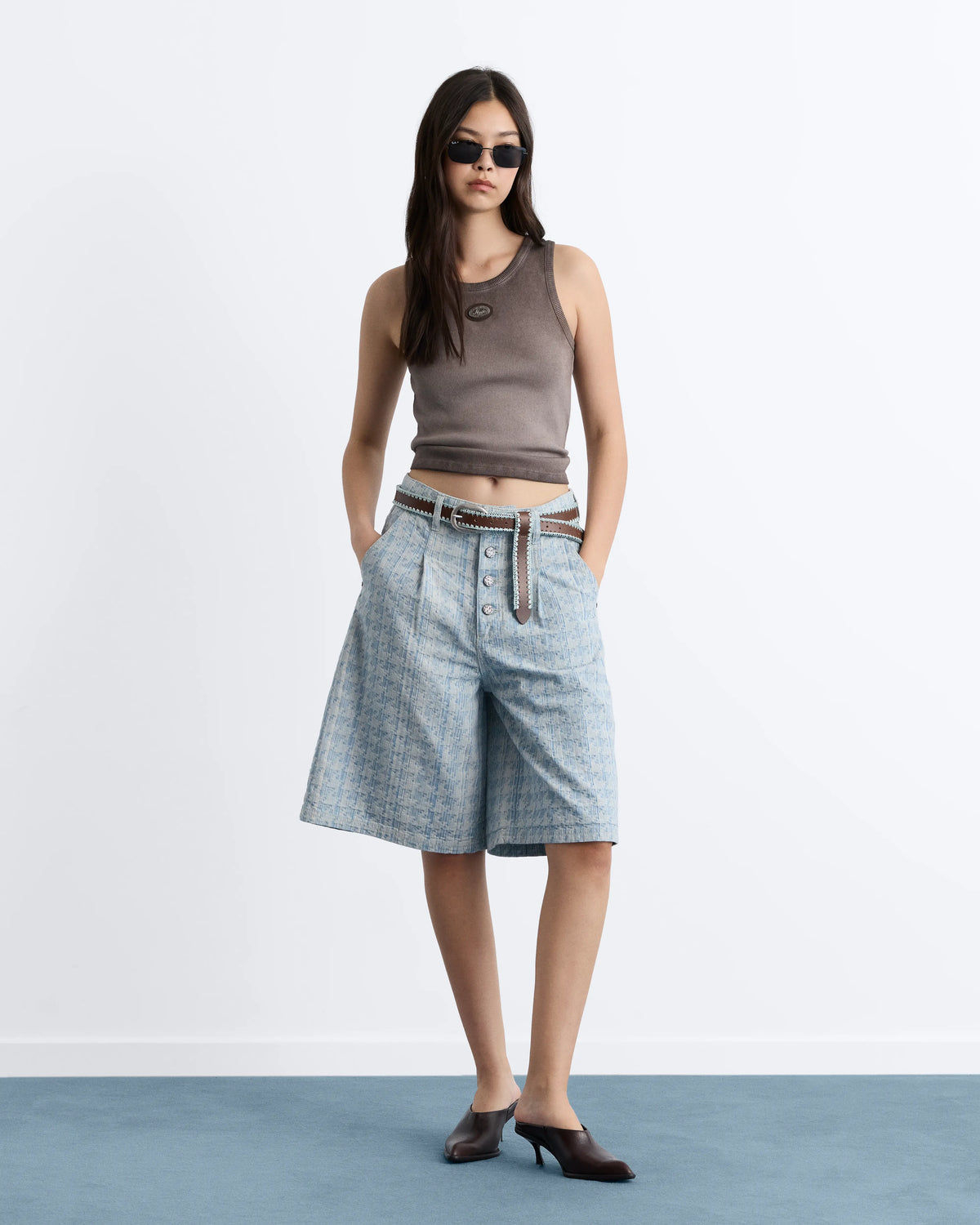 WOMAN [Model is 176 cm / 5’9” wearing size S]