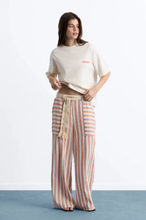 WOMAN [Model is 175.25 cm / 5’9” wearing size S]