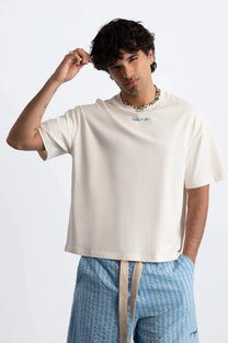 MAN [Model is 187cm / 6’2” wearing size M]