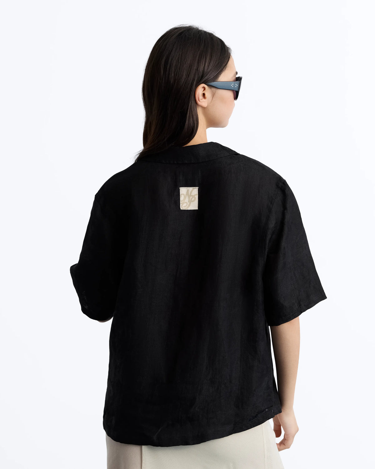 WOMAN [Model is 176 cm / 5’9” wearing size S]