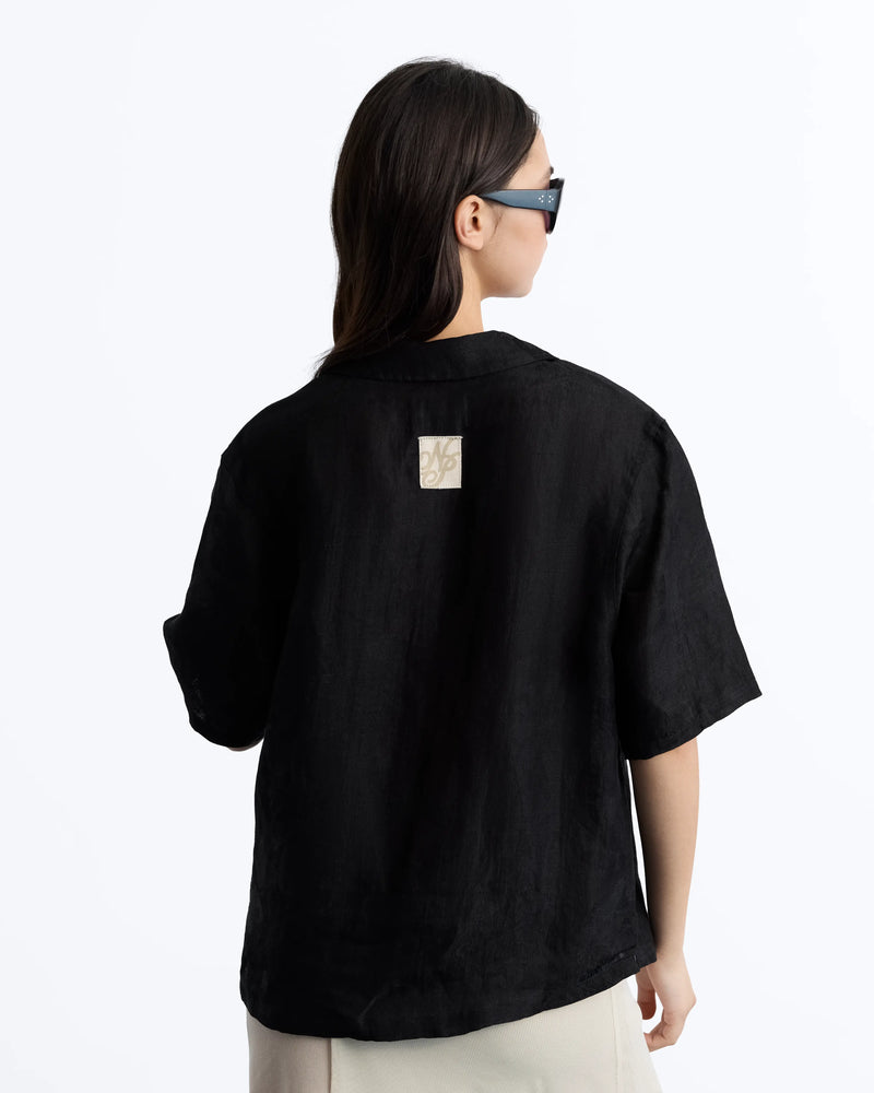 WOMAN [Model is 176 cm / 5’9” wearing size S]