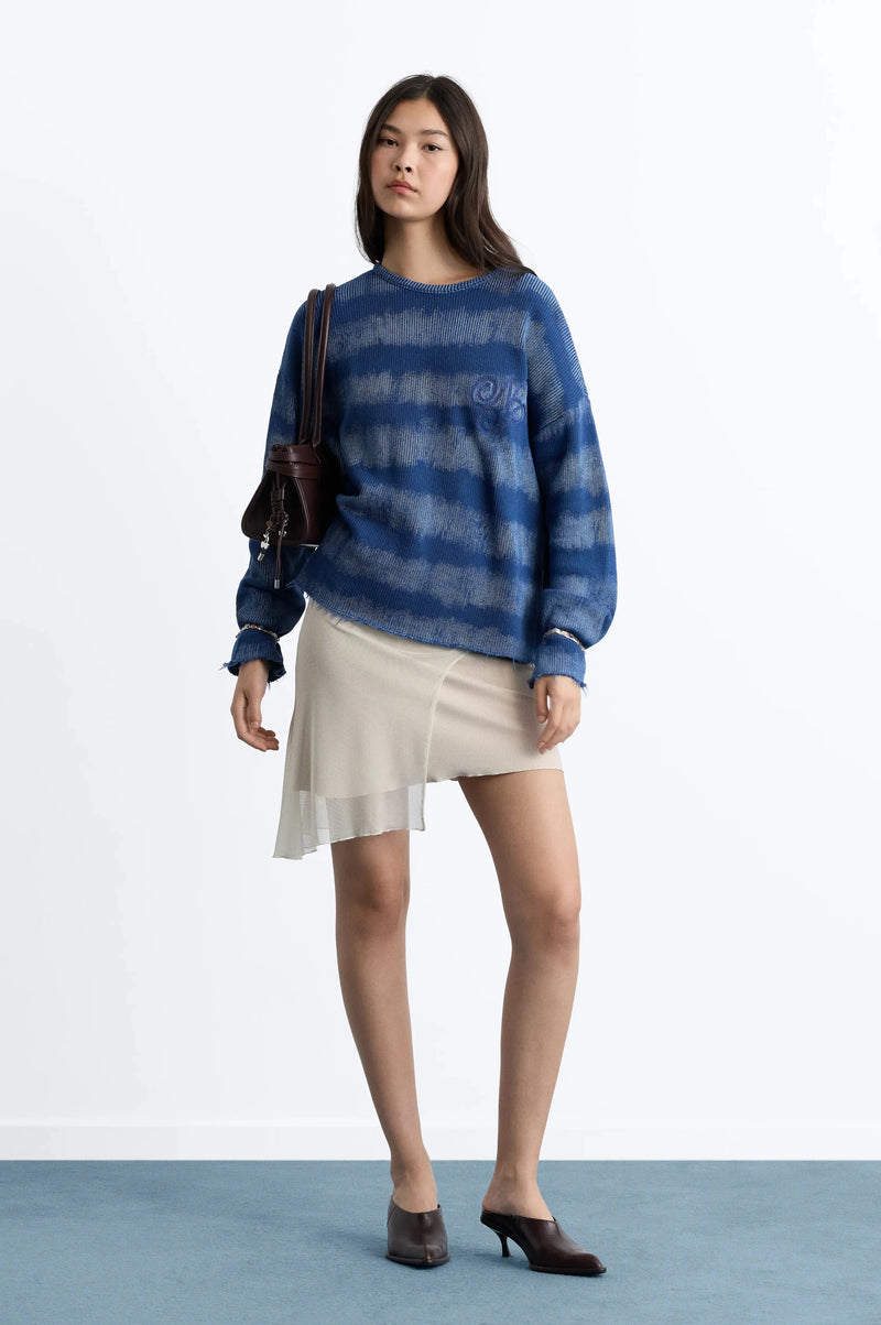 WOMAN [Model is 176 cm / 5’9” wearing size S]