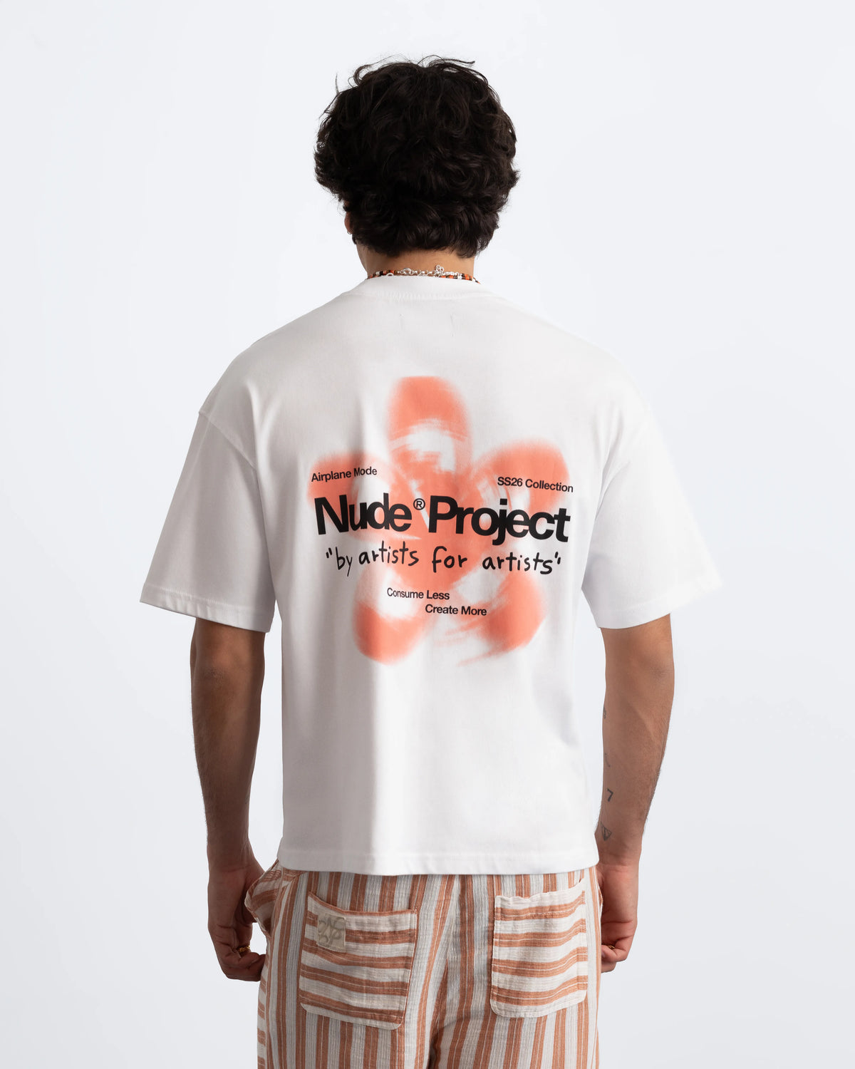 Jave Tee White