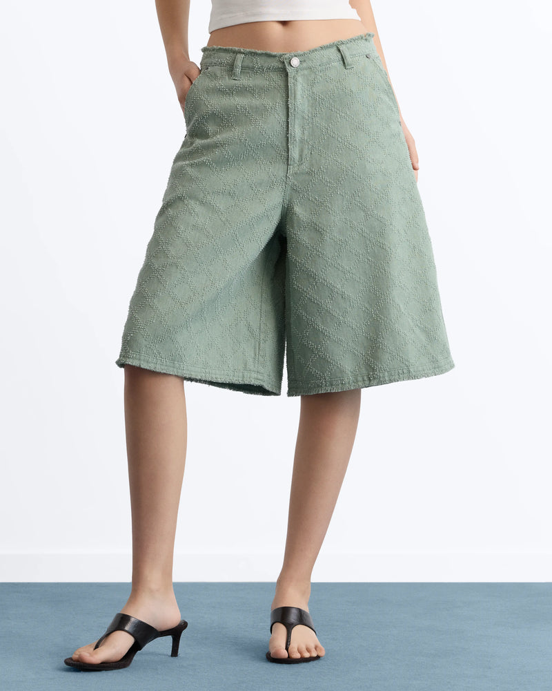 WOMAN [Model is 176 cm / 5’9” wearing size S]
