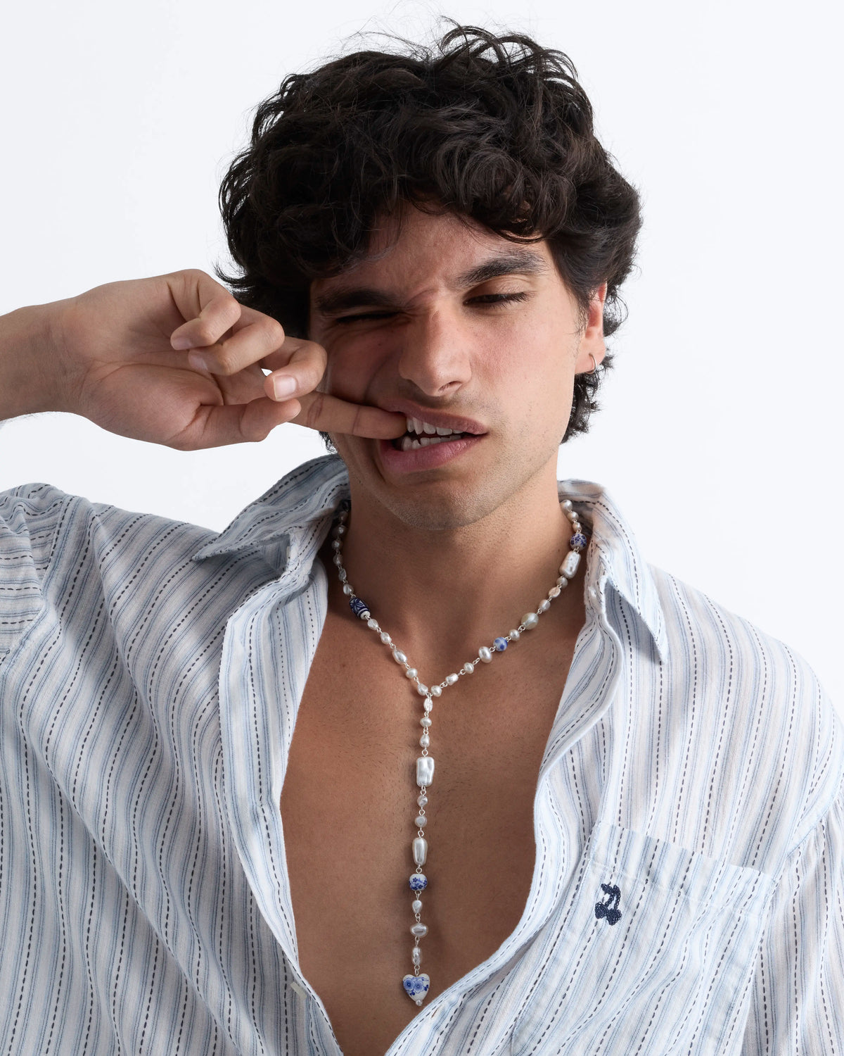 Ona Necklace